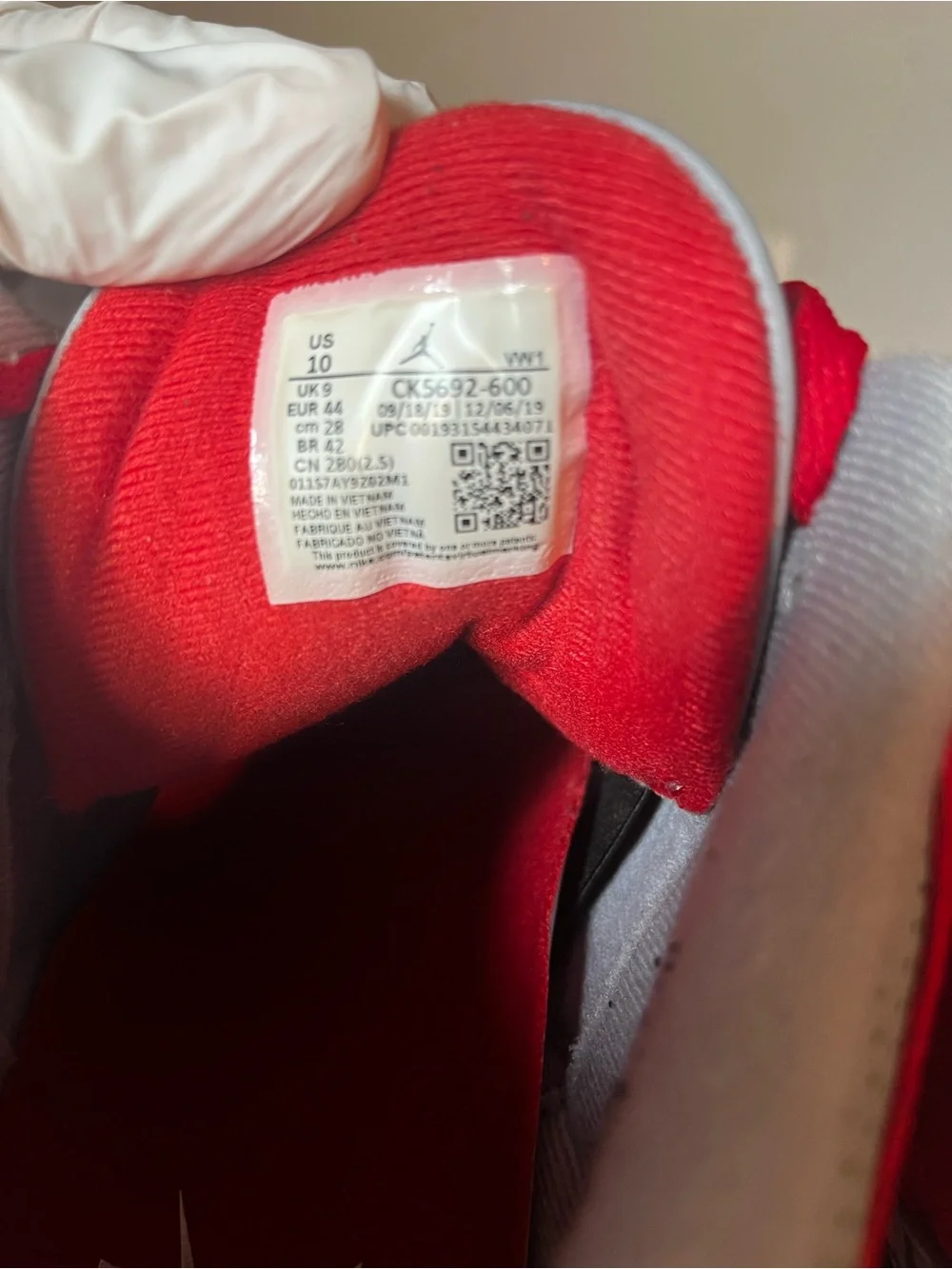 2019 Air Jordan 3 Retro SE Fire Red